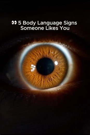 👀 5 Body Language Signs Someone Likes You (They Can't Hide These!)