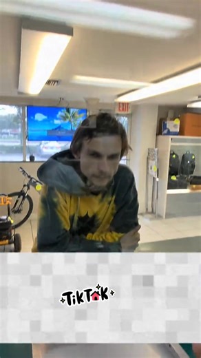 Check cashing available 﫡 if you approved you’re gonna be able to cash a check with us with affordable rates .##check##cash##money##payday##ddpawnloans | D D Pawn Loans.com | Facebook