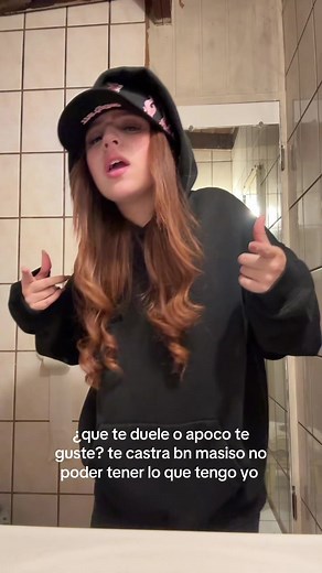 Video de Nulled (@nulledcita) relacionado con “que te duele a poco te guste o te castra que a tu vato”