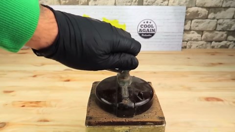 Tysytube’s coffee grinder restored with laser cleaning!