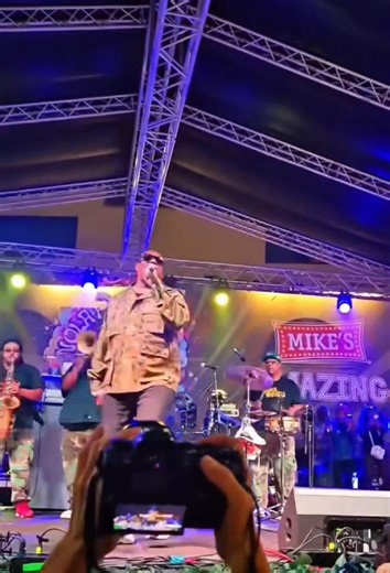 14 reactions · 22 comments | Cash Money better have a major game plan… Master P pulling up in that gold tank Oct 25th like it’s ‘98 again! 殺 #nolimitrecords VS #cashmoneyrecords #CashMoneyMillionaires Master P Birdman #verzuzbattle | Dacel Stewart | Facebook