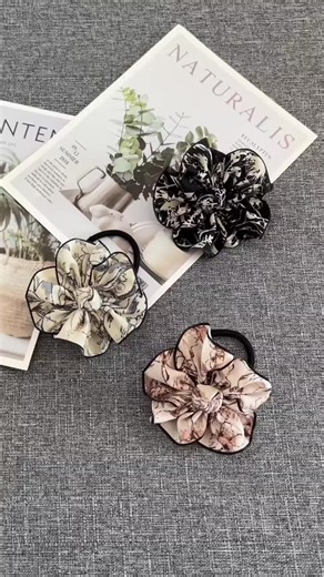 #cutting #stitch #frocks #pins #sttiching #pouch #pins