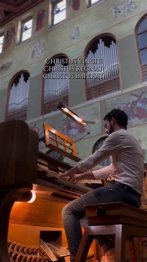 Christus Vincit (organ)