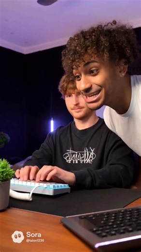 ASMR CAYLUS TYPING