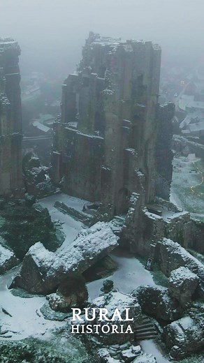 9.2K views · 295 reactions | The snow makes the ruins of Corfe Castle look even more magical.Corfe Castle, Dorset, UK | RuralHistoria | Facebook