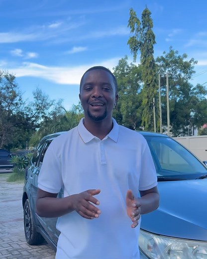 Tumekabidhi gari mbili Subaru Forester 2009 na Toyota Kluger ya 2007 Tunajivunia kuendelea kutoa huduma bora ya kuagiza magari Nchini Tanzania na kuwa kampuni bora @medalimotors tunaagiza magari ya aina yote Magari Binafsi, Magari ya Biashara na Malori Ofisi zetu zipo Dar Es Salaam katika Jengo la Dar Free Market au tupigie kwa #0748898888 | Ahmed Ally