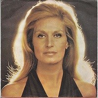 Paroles Parle plus bas (theme du film 'le parrain') de Dalida