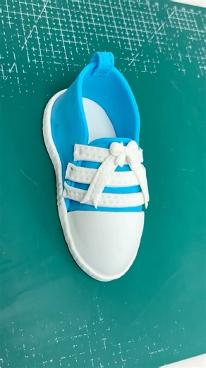 Haw to make baby shoes ￼decorating ideas #viral #shoes #artwork #shorts #ytshorts #reels #video