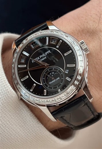 Listen to this incredible @Patek Philippe #GrandComplication 5307P. This watch combines three of the most desirable complications in to one watch - a perpetual calendar, tourbillon and minute repeater. The 41mm case features a bezel set with 40 baguette diamonds and beautiful detailing on the outer case. This masterpiece is available now at #thekeystonewatches #watches #minuterepeater #chimes