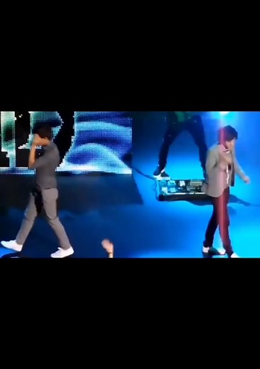 Harry and Louis Mirroring Compilation | #larrystylinson #larryisreal