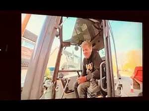 ‪@colinfurze‬ COLIN Furze Builds A Garage Lift For His Vehicle 🚗 On His Property•🫵🏾