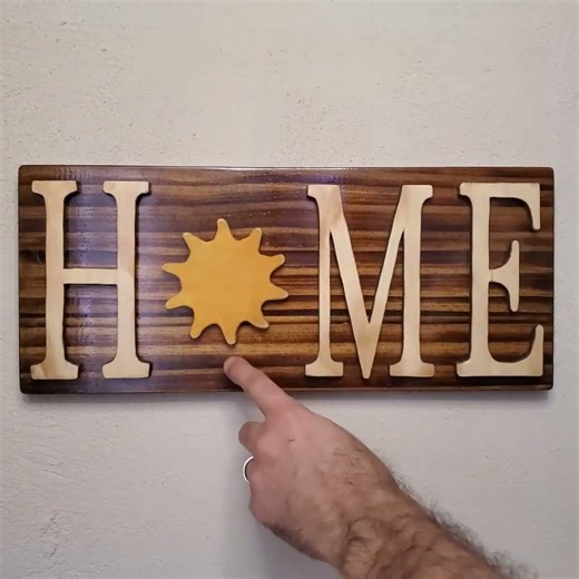 From Summer ☀️ to Fall 🍂 | DIY Seasonal Sign Transformation #woodworking #woodscraft #diy #woodsign