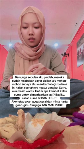 Satu minggu sudah aku dan Fabian tinggal di rumah peninggalan orang tuaku. Rumah ini memang tak besar, tapi terasa hangat dan nyaman. Setiap sudutnya menyimpan kenangan tentang ketulusan. Langkah kakiku terasa ringan. Tak ada suara tinggi, tak ada cibiran, tak ada tekanan. Hanya aku dan Fabian—dan itu sudah lebih dari cukup. Uang yang kumiliki masih mencukupi untuk makan dan kebutuhan harian. Tak mewah, tapi cukup membuat kami hidup tanpa rasa waswas. Pesangonku pun akan segera cair. Itu membuat