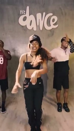 Movimiento dance tv #DUOS #papaschallenge #papachallenge #mauyrickypapás #yonoquieroconoceratupapa @fitdance