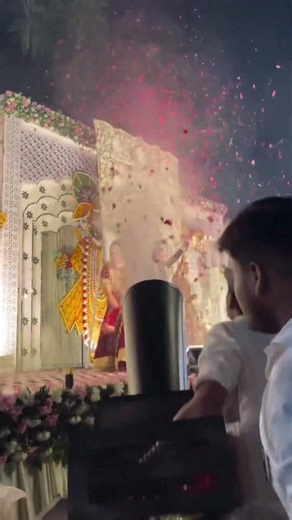 Varmala ❤️. @Kgn_event_bhilwara #like #viral #trending #wadan #wadding #varmalaprank