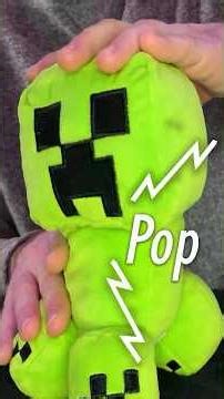 Chiropractic adjustment on a creeper #minecraft