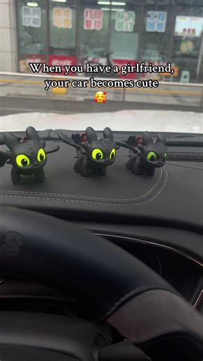 Absolutely in love with this toothless keychain #gift #keychain #toothless #giftidea #christmasgiftideas