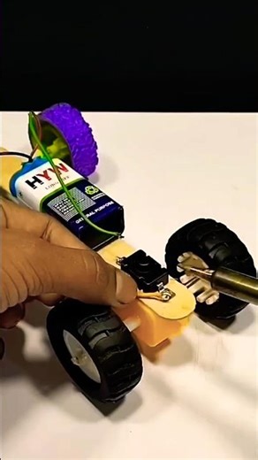 how to make a video gear motor car using bike racing#battery #eloctronic #shorts