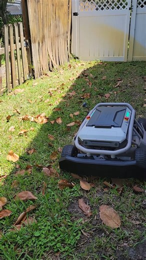 16K views · 34 reactions | It's leaf mulching capability is pretty good! #Amazing #asmr #lawnmower #lawncare #machines | Something 2LookAt | Facebook