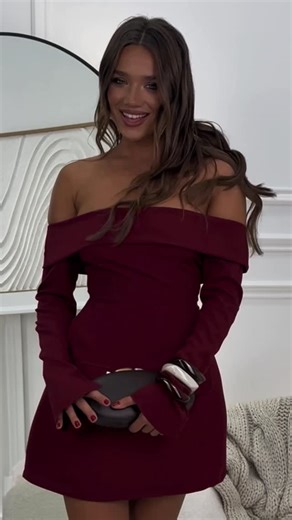 Prestiž on Instagram: "Prestiz viral dress is back🥰✨ - New// "Divinity" Dress - Burgundy, Black & Brown - Veličine: S, M, L - Cijena: 58KM #dresstoimpres #fashionstyle Model @nadjamilicevic_"