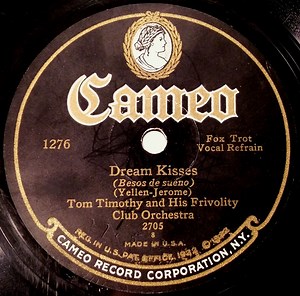 Tom Timothy And His Frivolity Club Orchestra / George Hall And His Arcadians - Dream Kisses / Dancing Shadows