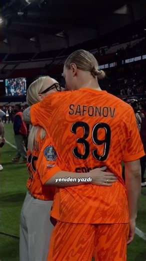 The Man Who Saved 4 Penalties in a Row: Safonov Became a Legend Overnight!