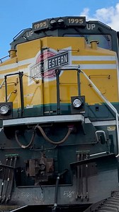 Union Pacific 1995 CNW heritage , conmemorando un ferrocarril que ya no existe 🫡 | Fxe4005 Train Videos