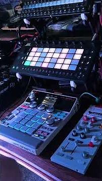 making noise with KO Sideckick hooked up with OP-XY, Ableton Move & MPC Sample