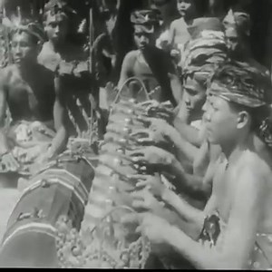 Bali, Indonesia. Circa 1930s. | Messy Nessy Chic