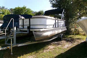 Used 2023 Crest Classic DLX 220 L, 32905 Palm Bay - Boat Trader