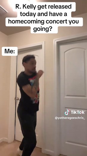 Stepping in the Name of Love: R. Kelly's Homecoming Concert