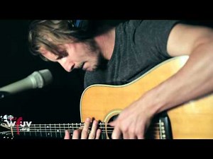 Ben Howard - "Small Things" (Live at WFUV)