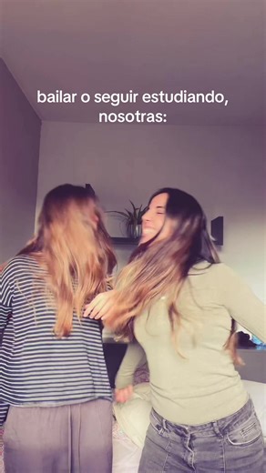 Mucha suerte a todos en los exámenes y feliz año, csi está de vuelta!!!!#fyp #parati