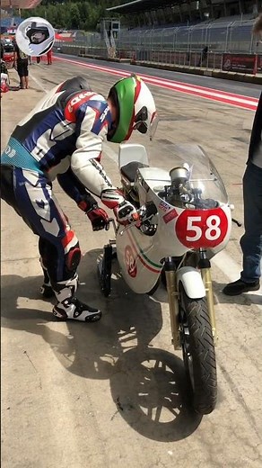 Benelli 125 2C - sweet little noise maker started by hand #goran2003
