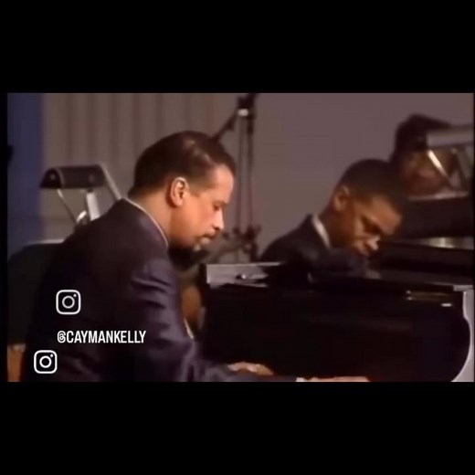 From It Is Well With My Soul/Come Ye Disconsolate Piano Solo - Richard Smallwood