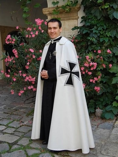 ✠ Teutonic Order of Saint Mary's Hospital In Jerusalem ✠ on Instagram: "Priest of the Teutonic Order of Saint Mary's Hospital In Jerusalem, wearing the Mantle, Breast Cross and Neck Cross of the Order - Priester des Deutschen Ordens vom St. Marienhospital in Jerusalem, der den Mantel, das Brustkreuz und das Halskreuz des Ordens trägt. In the prologue of Teutonic Order's Book it reads: "Real Knighthood does not only know the time-bound form of swordplay, which has passed; the actual composure of
