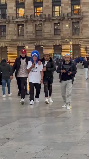 Broma del teléfono sale mal😅 | El Tamalerito