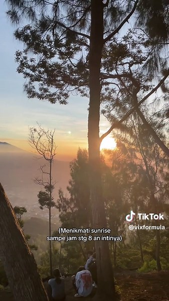 Trekking Menarik di Gunung Bokong: Pengalaman Tak Terlupakan