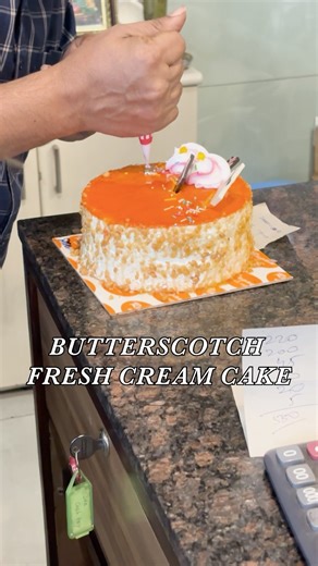 Sugar Cut ❌ Sugar Eat ✅ | Extreme Sweet Butterscoth Fresh Cream Cake | Birthday Bumps