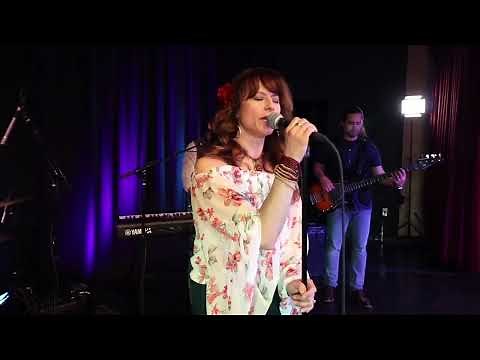 Blue Bayou - Linda Ronstadt Tribute Band