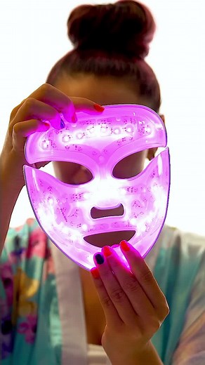 LED Face Mask Benefits for Skin Therapy