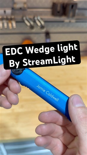 My daily carry flashlight 🔦@streamlighttv #poweredbystreamlight #ad