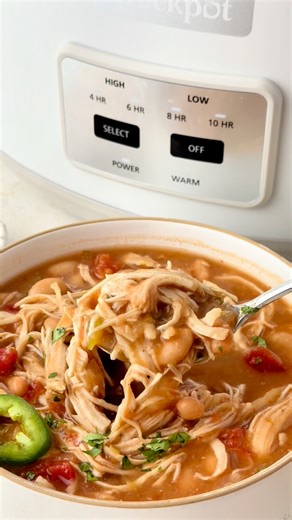 Crockpot White Chicken Chili | Rachel Cooks