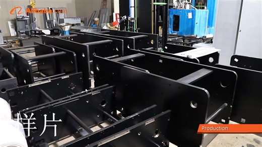 M a i n f e a t u r e s : 1. Fully automatic slitting and rewinding machine has the function of auto core threading and auto labeling the paper roll label tail 2. Fully automatic slitting and rewinding machine adopts paper material storage device to keep the die cutting station at the uniform speed, no need to apply glue to the paper core, no fold to auto rewinding the material, no glue c a n save the electrics power a n d glue cost, higher efficiency 3. Fully automatic slitting and rewinding ma