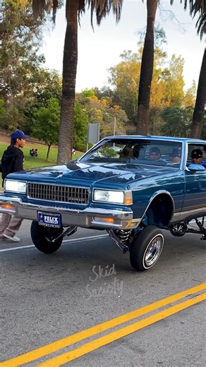 LOWRIDER Chevrolet Caprice hittin' switches in Elysian Park, Los Angeles, California! 🌴 FOLLOW Skid Society and watch my FULL LENGTH #lowriding #classiccars #carculture videos! 📺 | Skid Society