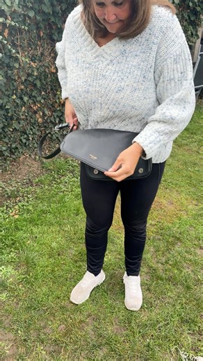 2.2K views | Moms handbag trick | The D Family Riddles Games and Hacks | Facebook