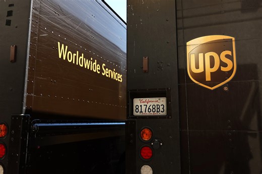 How to get a tariff refund from FedEx or UPS