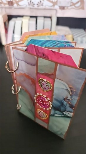 🌸💌🌸 Hooked on making Envelope Junk Journal #junkjournal #junkjournalideas #scrapbooking #papercraft