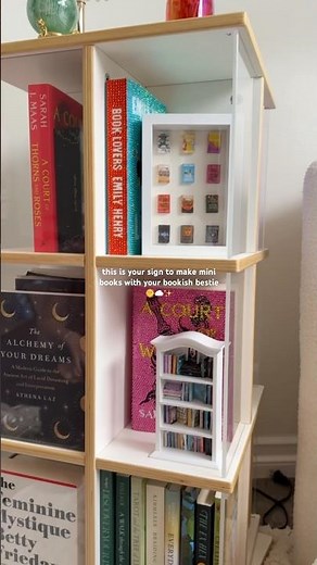 Mini books tutorial! #minibooks #craftideas #crafts #booklover #bookshelf #books #bookgirlie