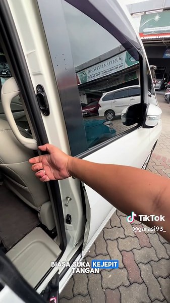 Mazda Biante 2016: Mobil Keluarga Nyaman dan Terjangkau